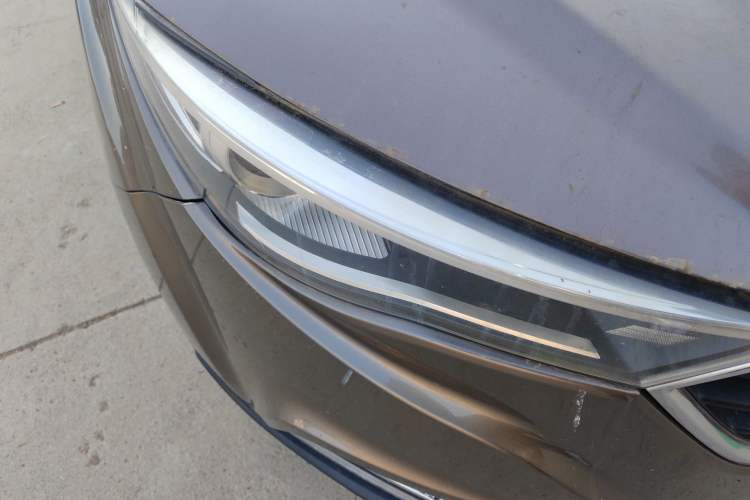 Used Bestune X40 2017 1.6L Automatic Luxury Model Right Front Headlight