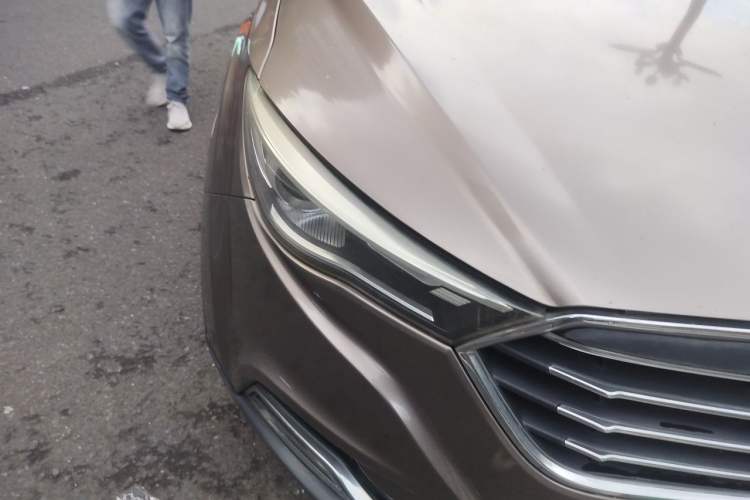 Used Bestune X40 2017 1.6L Manual Prestige Edition Right Front Headlight