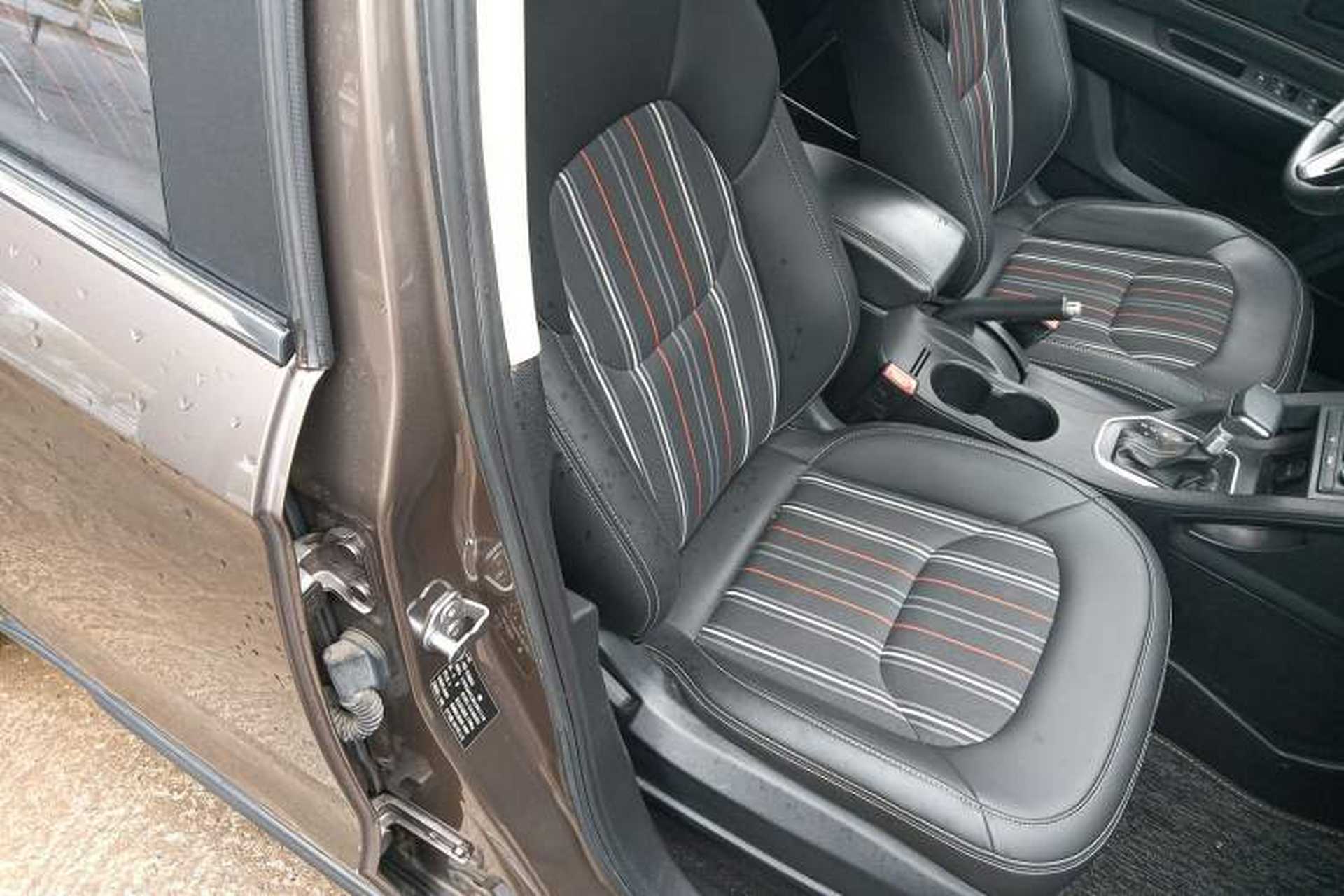 Used Bestune X40 2017 1.6L Automatic Luxury Model Right Front Seat