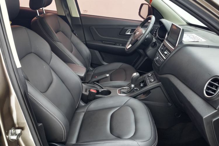 Used Bestune X40 2017 1.6L Automatic Prestige Edition Right Front Seat