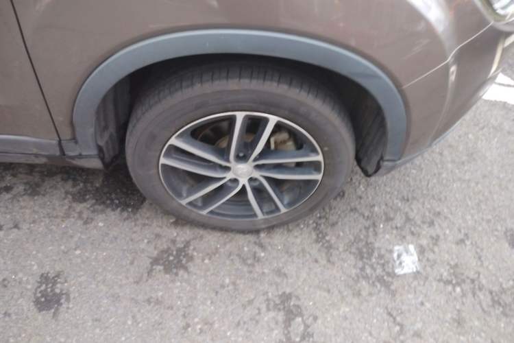 Used Bestune X40 2017 1.6L Manual Prestige Edition Right Front Wheel Hub