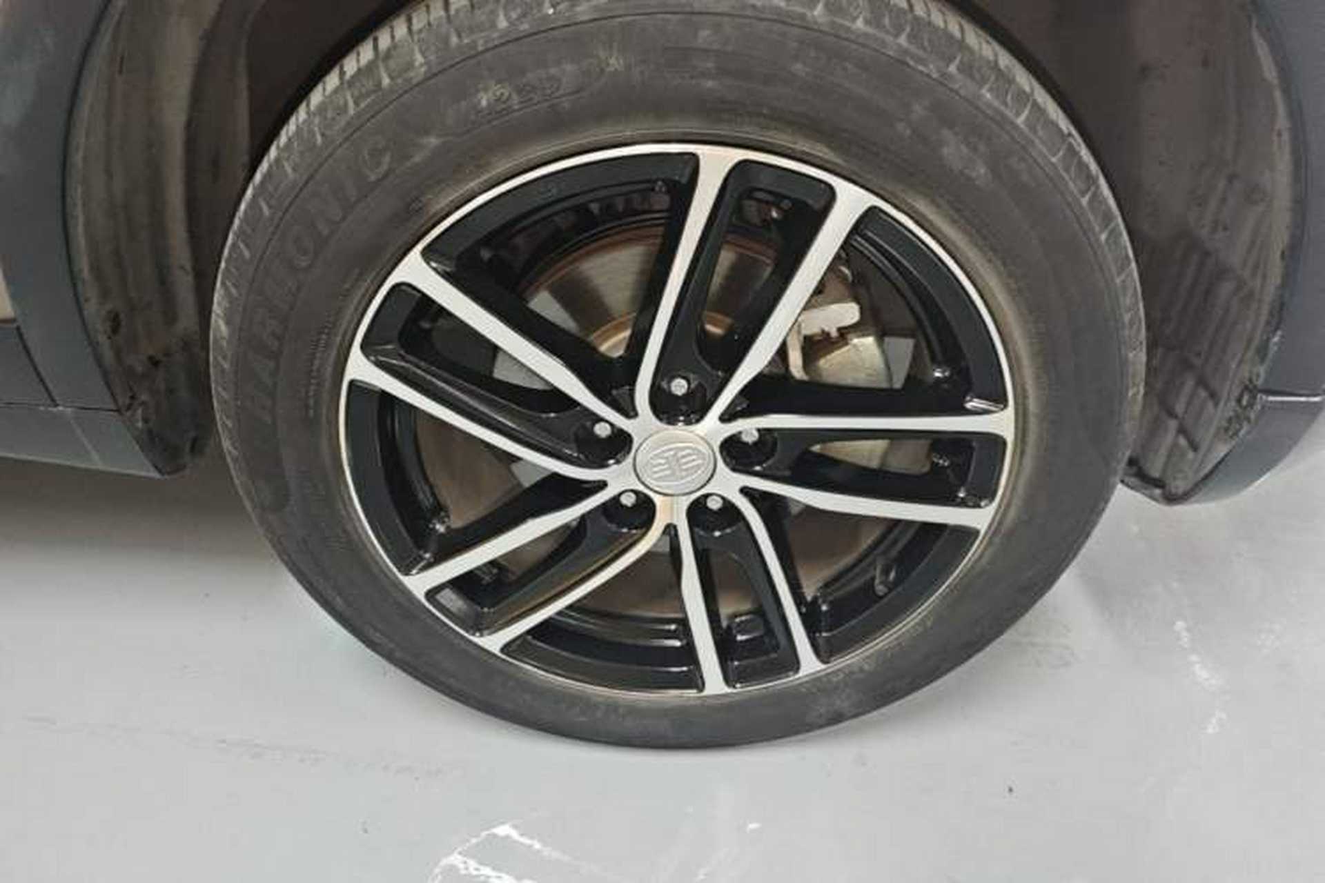 Used Bestune X40 2017 1.6L Automatic Luxury Model Right Rear Wheel Hub