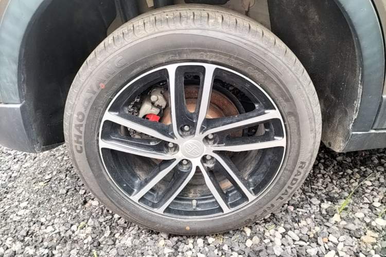Used Bestune X40 2017 1.6L Automatic Luxury Model Right Rear Wheel Hub