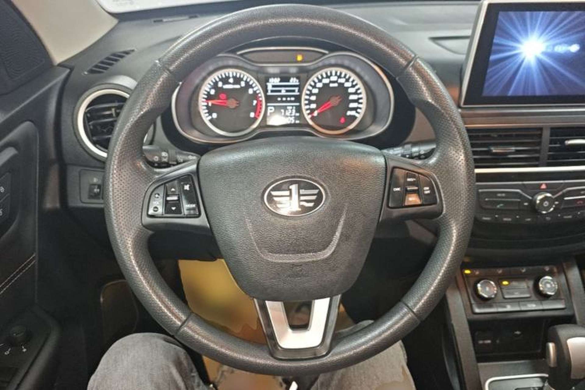 Used Bestune X40 2017 1.6L Automatic Luxury Model Steering Wheel