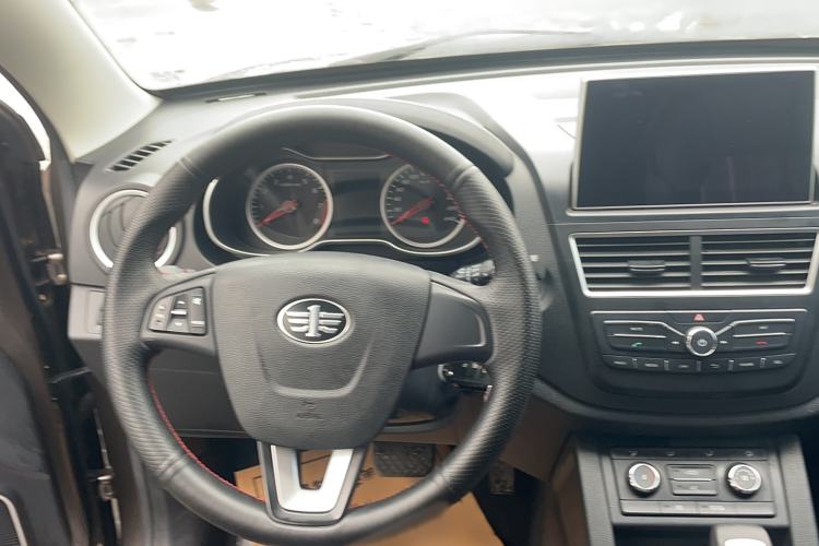 Used Bestune X40 2017 1.6L Automatic Luxury Model Steering Wheel
