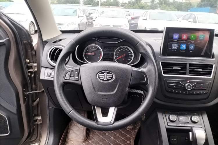Used Bestune X40 2017 1.6L Automatic Luxury Model Steering Wheel