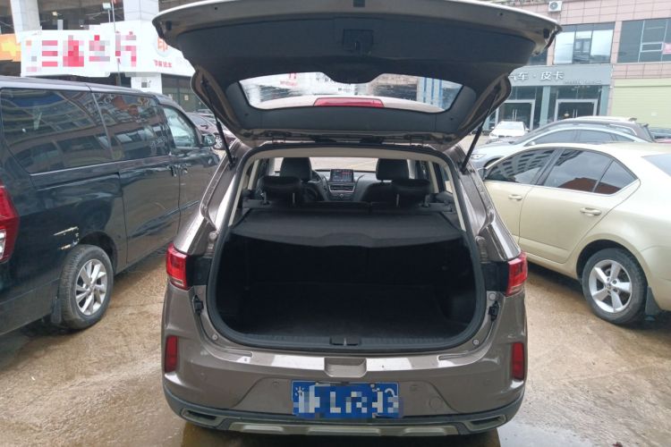 Used Bestune X40 2017 1.6L Automatic Luxury Model Trunk