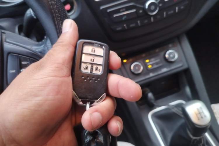 Used Bestune X40 2017 1.6L Manual Prestige Edition Vehicle Key
