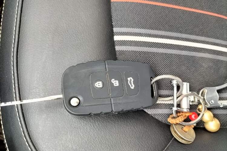 Used Bestune X40 2017 1.6L Automatic Luxury Model Vehicle Key