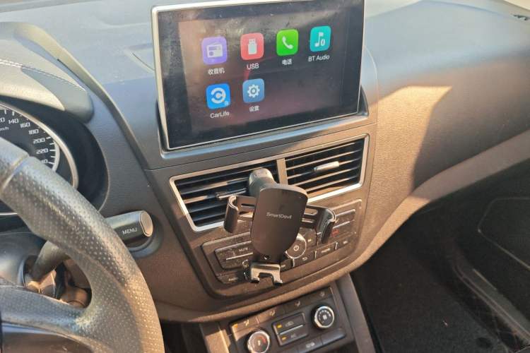 Used Bestune X40 2017 1.6L Manual Luxury Edition Audio And AC Panel