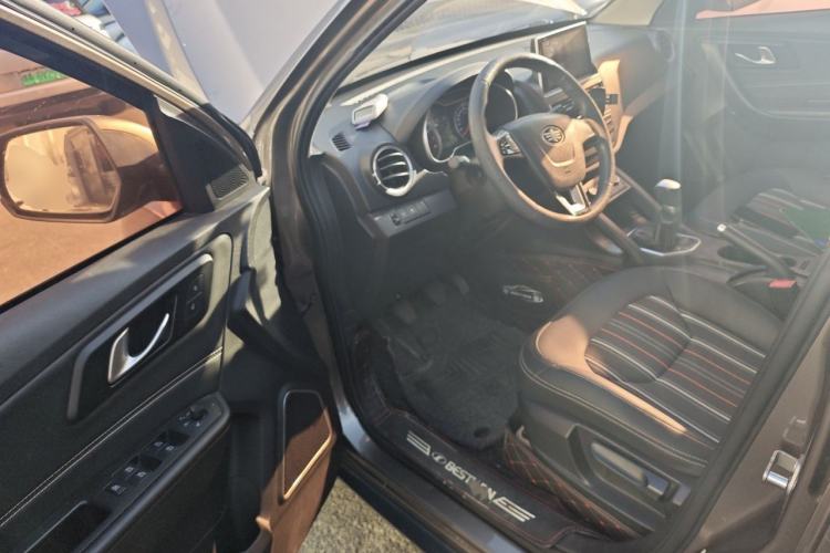 Used Bestune X40 2017 1.6L Manual Luxury Edition Driver Seat