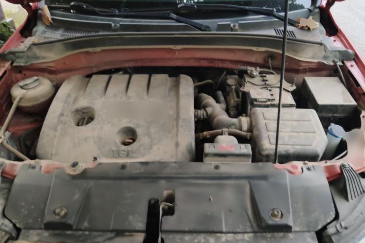 Used Bestune X40 2017 1.6L Manual Luxury Edition Engine Bay