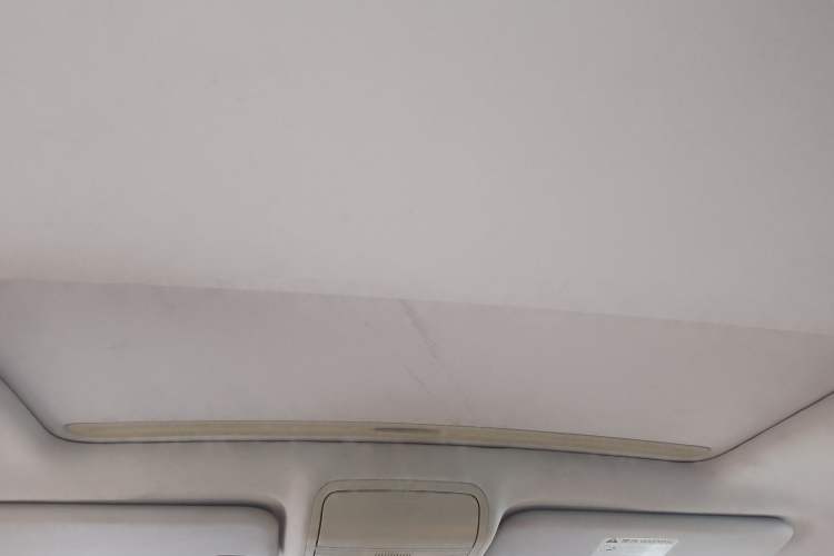Used Bestune X40 2017 1.6L Automatic Luxury Model Headliner