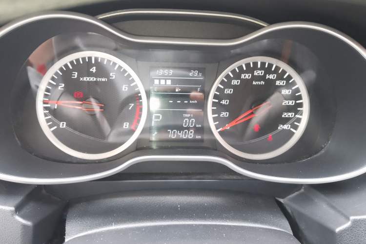 Used Bestune X40 2017 1.6L Automatic Luxury Model Instrument Cluster