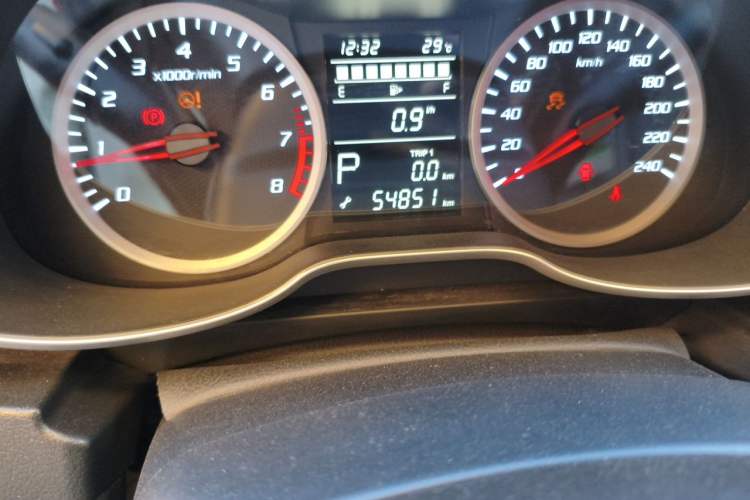 Used Bestune X40 2017 1.6L Automatic Prestige Edition Odometer Close Up