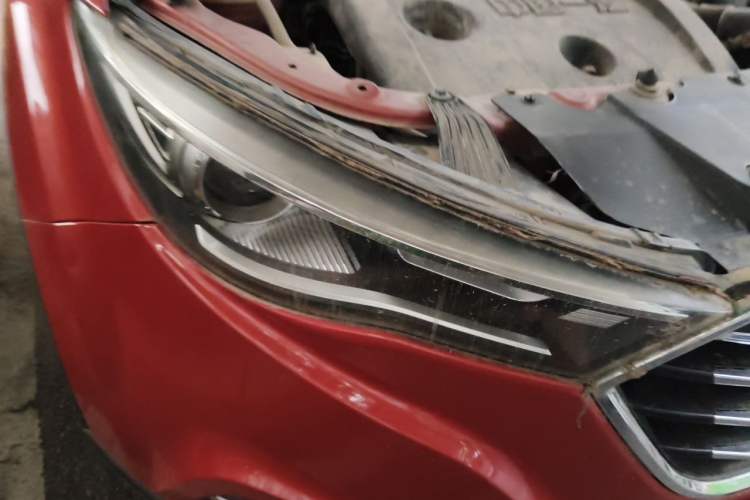 Used Bestune X40 2017 1.6L Manual Luxury Edition Right Front Headlight