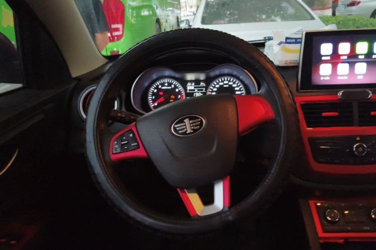 Used Bestune X40 2017 1.6L Manual Luxury Edition Steering Wheel