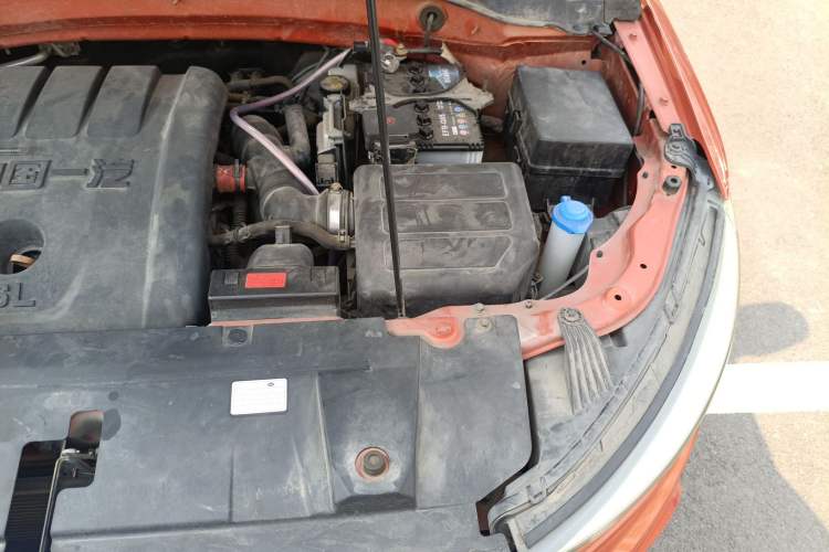 Used Bestune X40 2017 1.6L Automatic Luxury Model Engine Bay Left