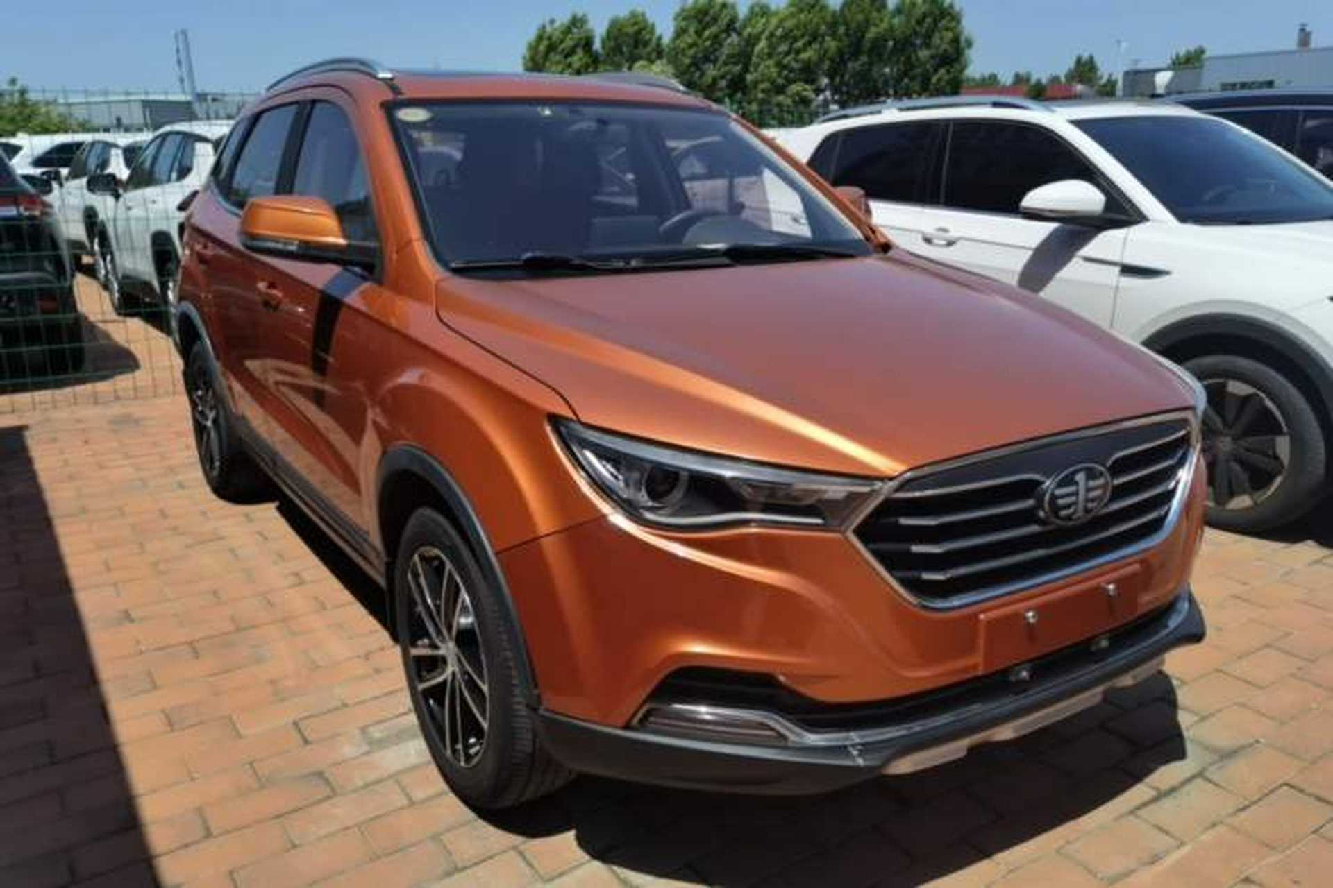 Used Bestune X40 2017 1.6L Automatic Luxury Model Exterior 1