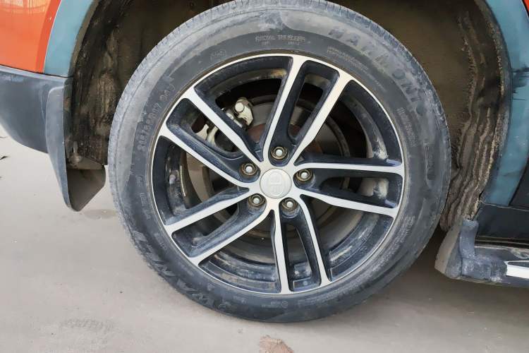 Used Bestune X40 2017 1.6L Automatic Prestige Edition Exterior 4