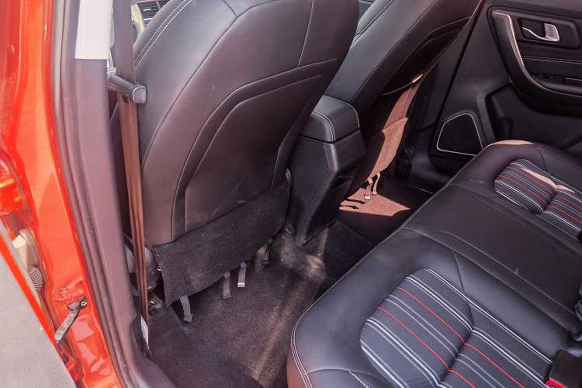 Used Bestune X40 2017 1.6L Automatic Luxury Model Interior 7