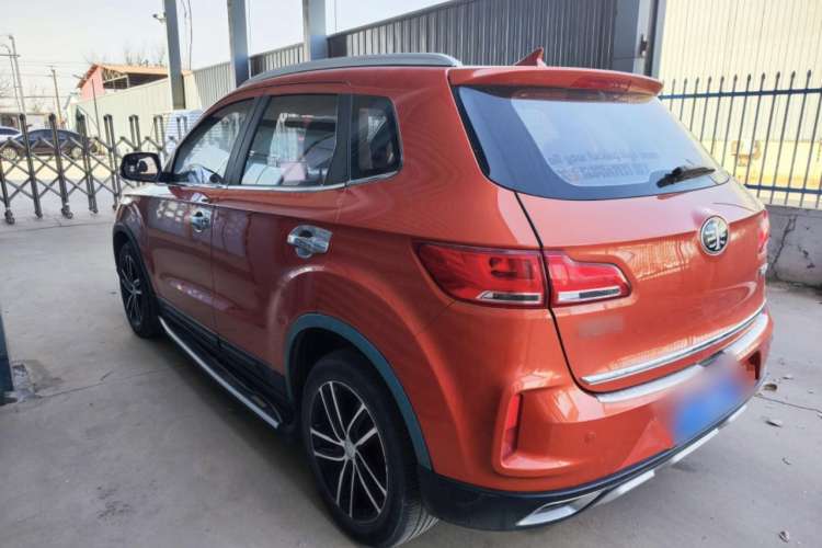 Used Bestune X40 2017 1.6L Automatic Prestige Edition Left Side