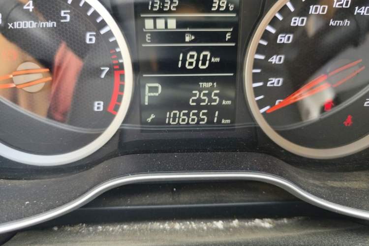 Used Bestune X40 2017 1.6L Automatic Luxury Model Odometer Close Up