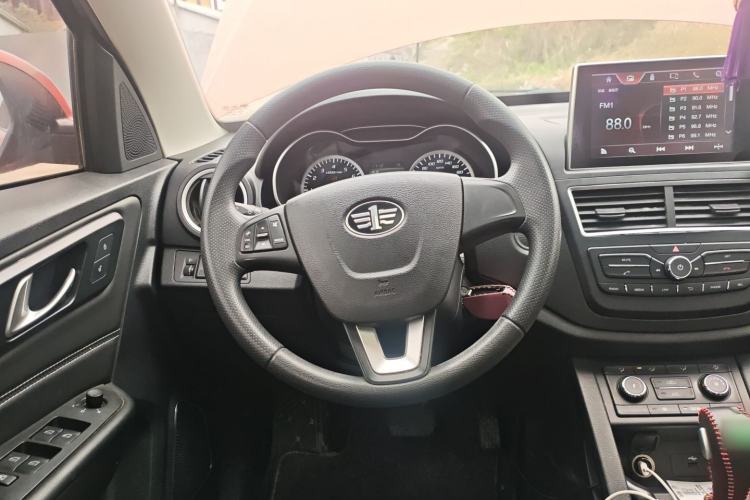 Used Bestune X40 2017 1.6L Automatic Luxury Model Steering Wheel