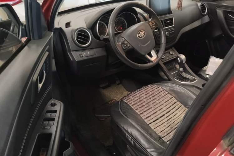 Used Bestune X40 2017 1.6L Automatic Prestige Edition Driver Seat