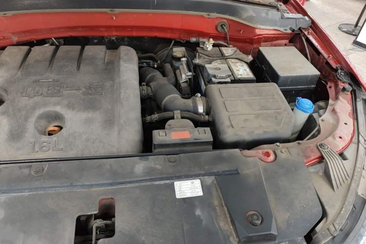 Used Bestune X40 2017 1.6L Automatic Luxury Model Engine Bay Left