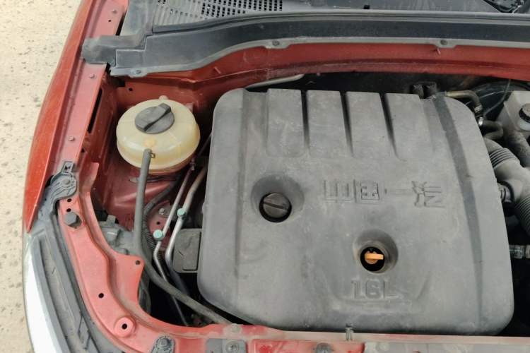 Used Bestune X40 2017 1.6L Automatic Prestige Edition Engine Bay Right