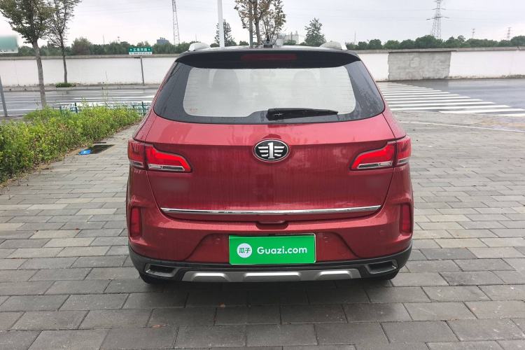 Used Bestune X40 2017 1.6L Automatic Luxury Model Exterior 4