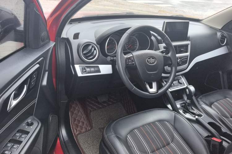 Used Bestune X40 2017 1.6L Automatic Luxury Model Interior 2