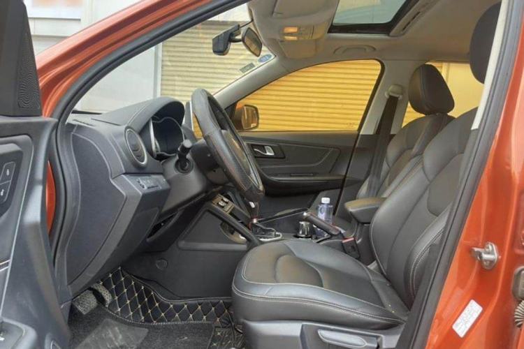 Used Bestune X40 2017 1.6L Automatic Luxury Model Interior 3