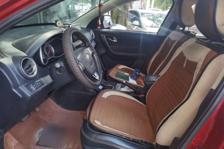 Used Bestune X40 2017 1.6L Automatic Luxury Model Left Front Seat