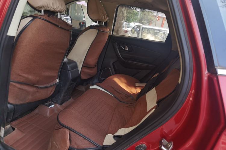 Used Bestune X40 2017 1.6L Automatic Luxury Model Left Rear Seat
