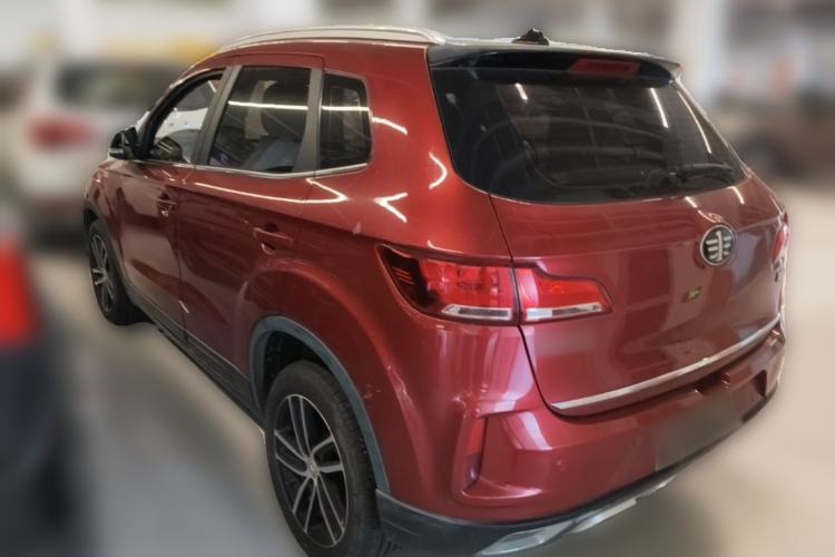 Used Bestune X40 2017 1.6L Automatic Prestige Edition Rear Left 45 Deg