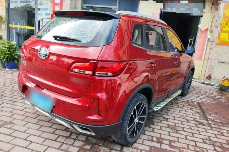 Used Bestune X40 2017 1.6L Automatic Prestige Edition Rear Right 45 Deg
