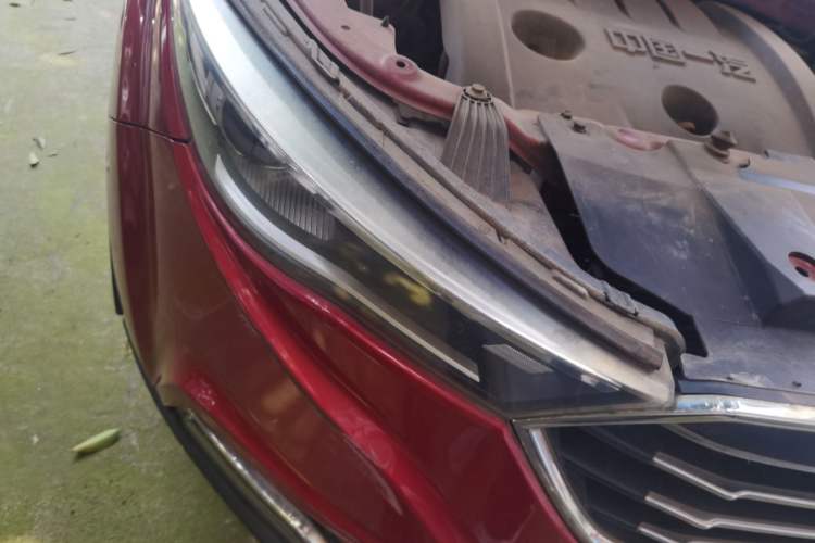 Used Bestune X40 2017 1.6L Automatic Luxury Model Right Front Headlight