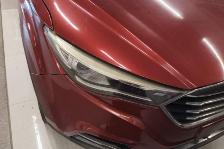 Used Bestune X40 2017 1.6L Automatic Prestige Edition Right Front Headlight