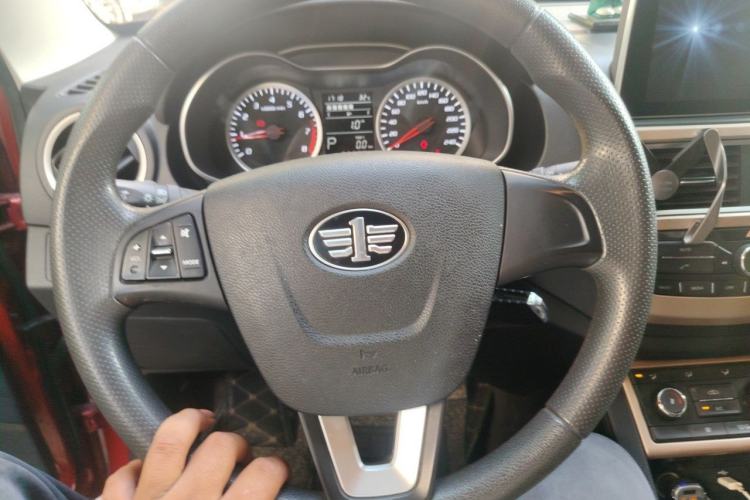 Used Bestune X40 2017 1.6L Automatic Luxury Model Steering Wheel