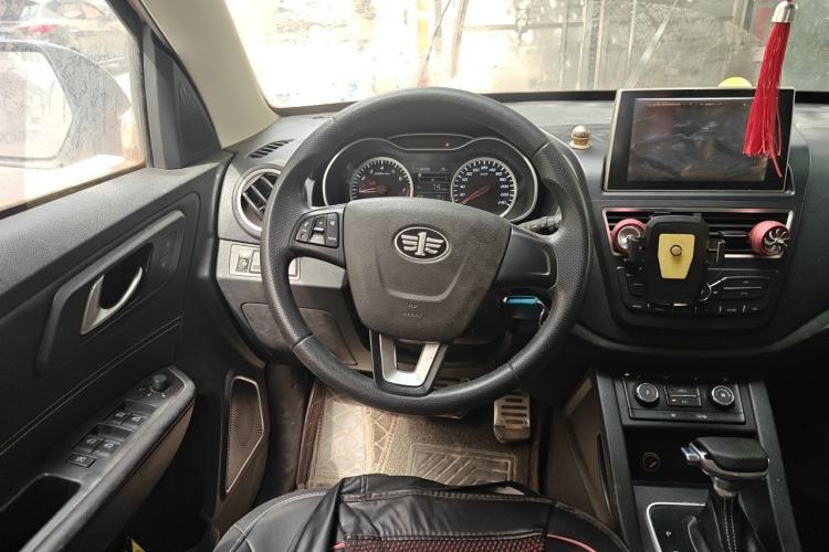 Used Bestune X40 2017 1.6L Automatic Luxury Model Steering Wheel