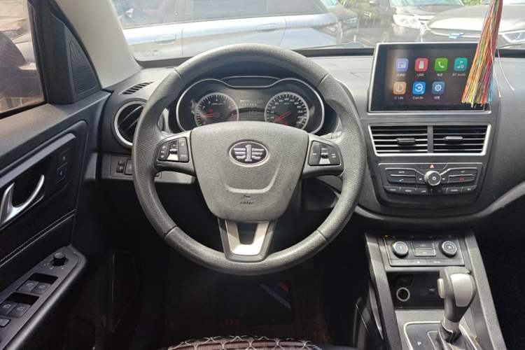 Used Bestune X40 2017 1.6L Automatic Luxury Model Steering Wheel