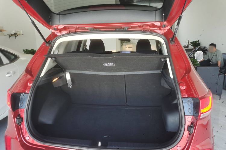 Used Bestune X40 2017 1.6L Automatic Luxury Model Trunk