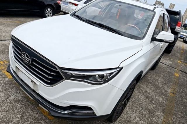 Used Bestune X40 2017 1.6L Manual Luxury Edition