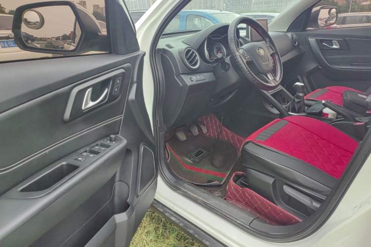 Used Bestune X40 2017 1.6L Manual Luxury Edition Driver Seat