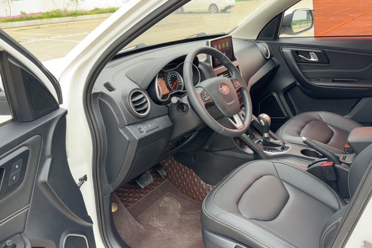 Used Bestune X40 2017 1.6L Automatic Luxury Model Driver Seat