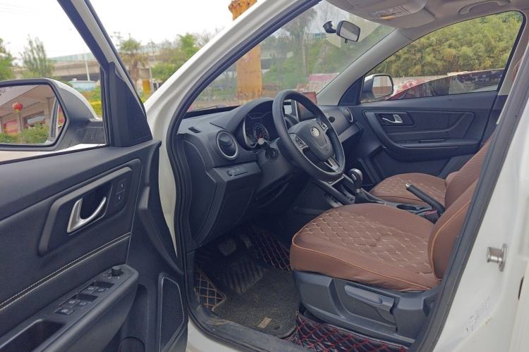 Used Bestune X40 2017 1.6L Automatic Prestige Edition Driver Seat