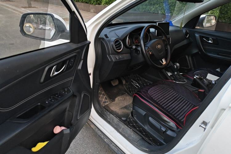 Used Bestune X40 2017 1.6L Automatic Luxury Model Driver Seat