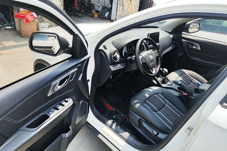 Used Bestune X40 2017 1.6L Automatic Luxury Model Driver Seat